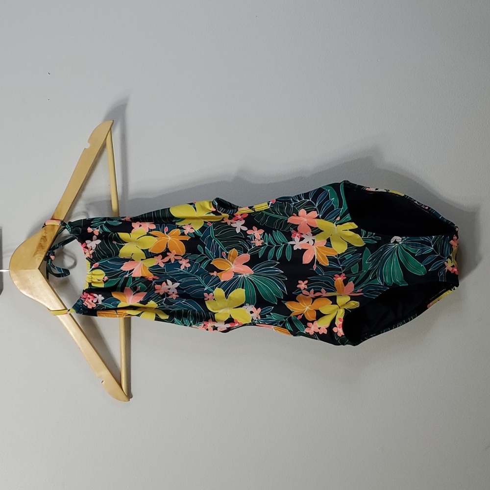 Old Navy Swimsuit Floral One Piece | XL 14 girls